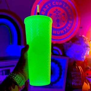 New! ❄️ Icy Glow In The Dark Venti Studded Starbucks Cup MX/Caribbean